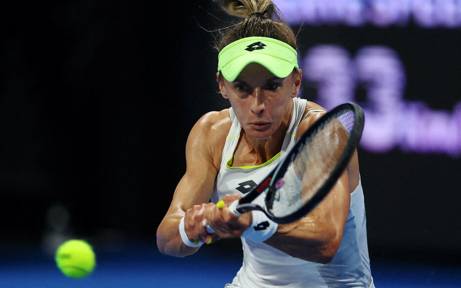 découvrez l'enquête en cours sur une étoile du tennis menacée, entre escorte et mystère dans le monde de la wta.